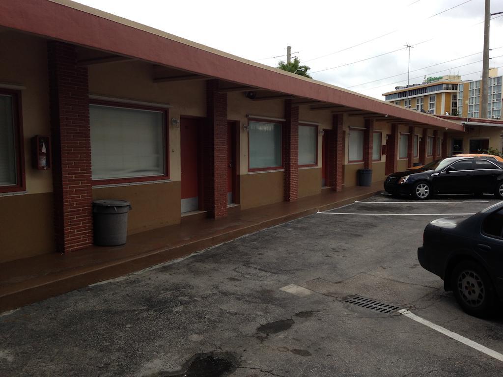 Palacio Inn Motel Miami Springs Екстериор снимка