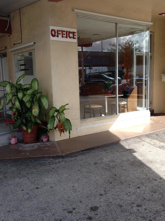 Palacio Inn Motel Miami Springs Екстериор снимка