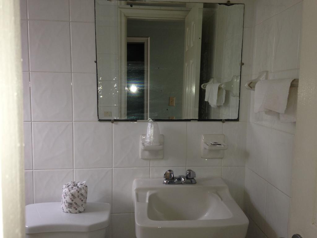Palacio Inn Motel Miami Springs Стая снимка
